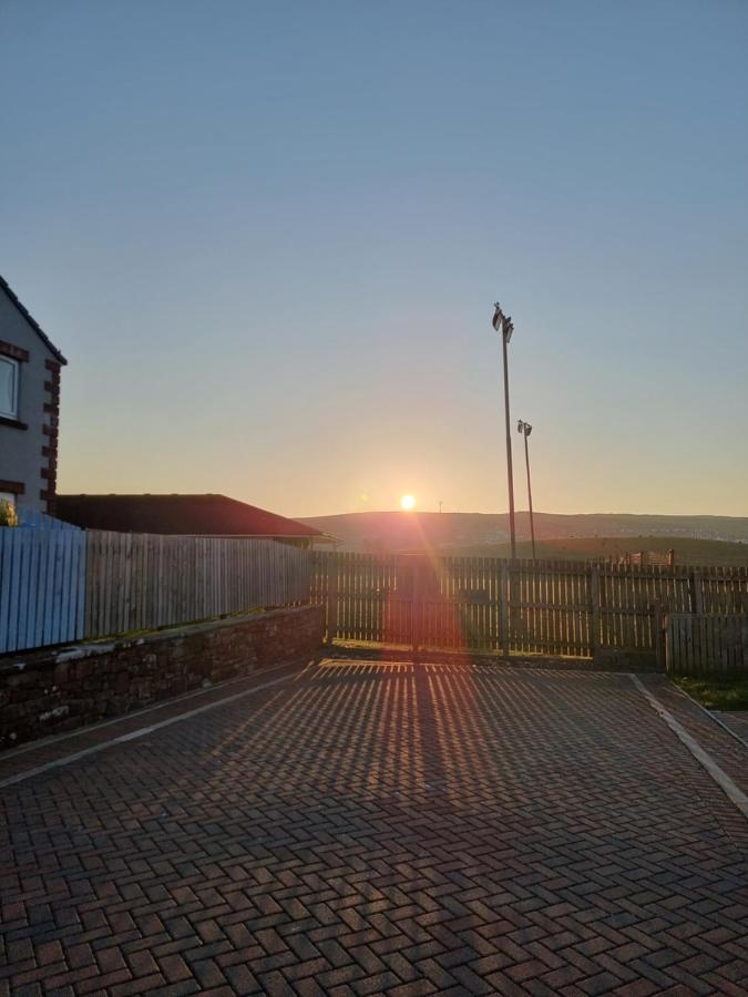 Impeccable Beachfront 2-Bed Cottage In St Bees Exterior foto